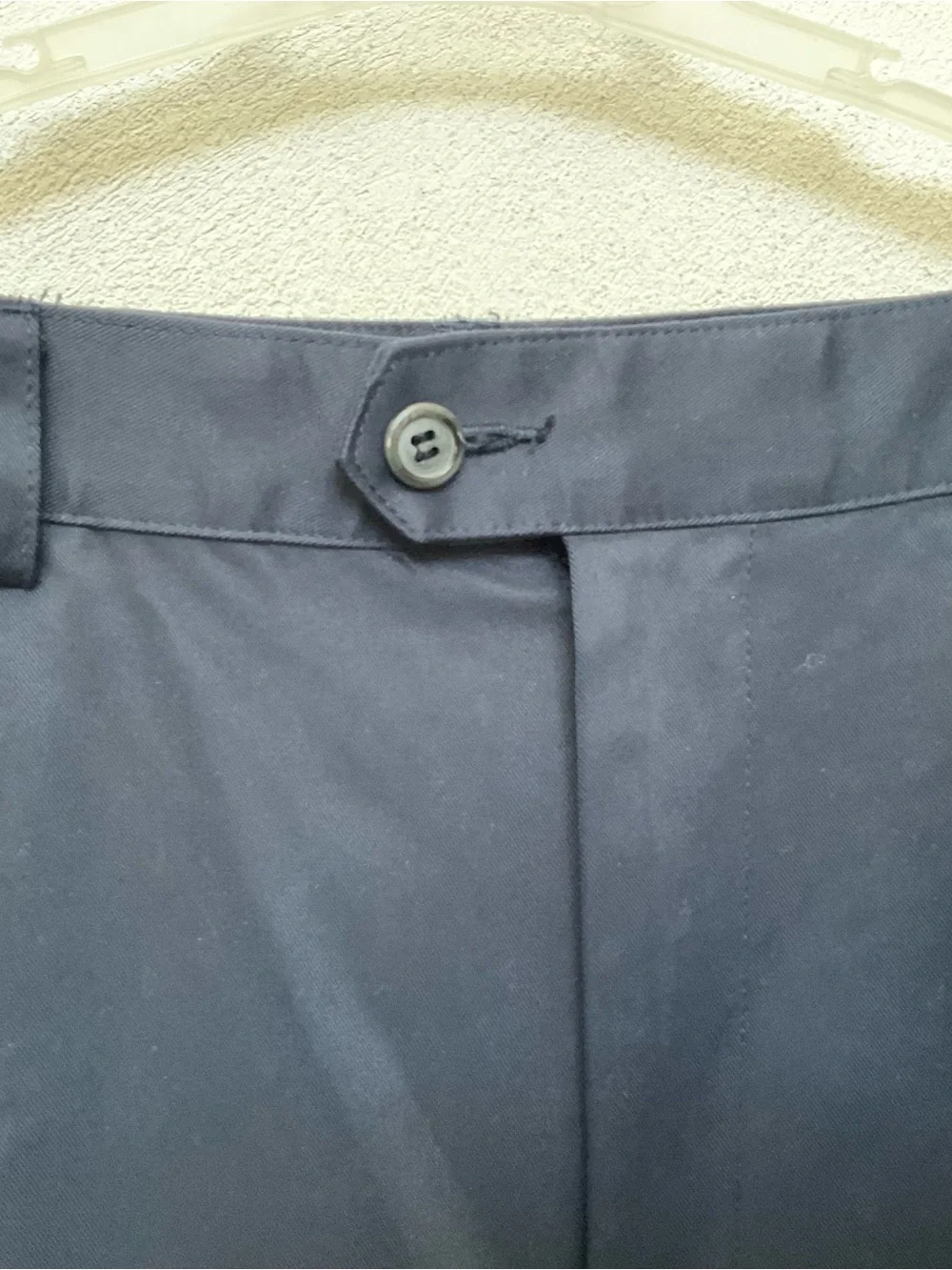 IZOD XFG Navy Blue Elastic Waist Flat Front Golf Shorts Size 38 Men's Preppy